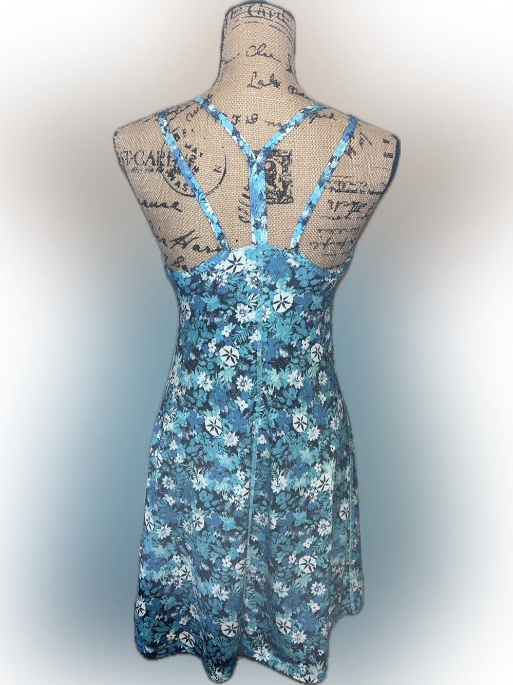 Patagonia Racerback Strappy Blue Floral Scoop-Neck Athletic Summer Tank Dress S